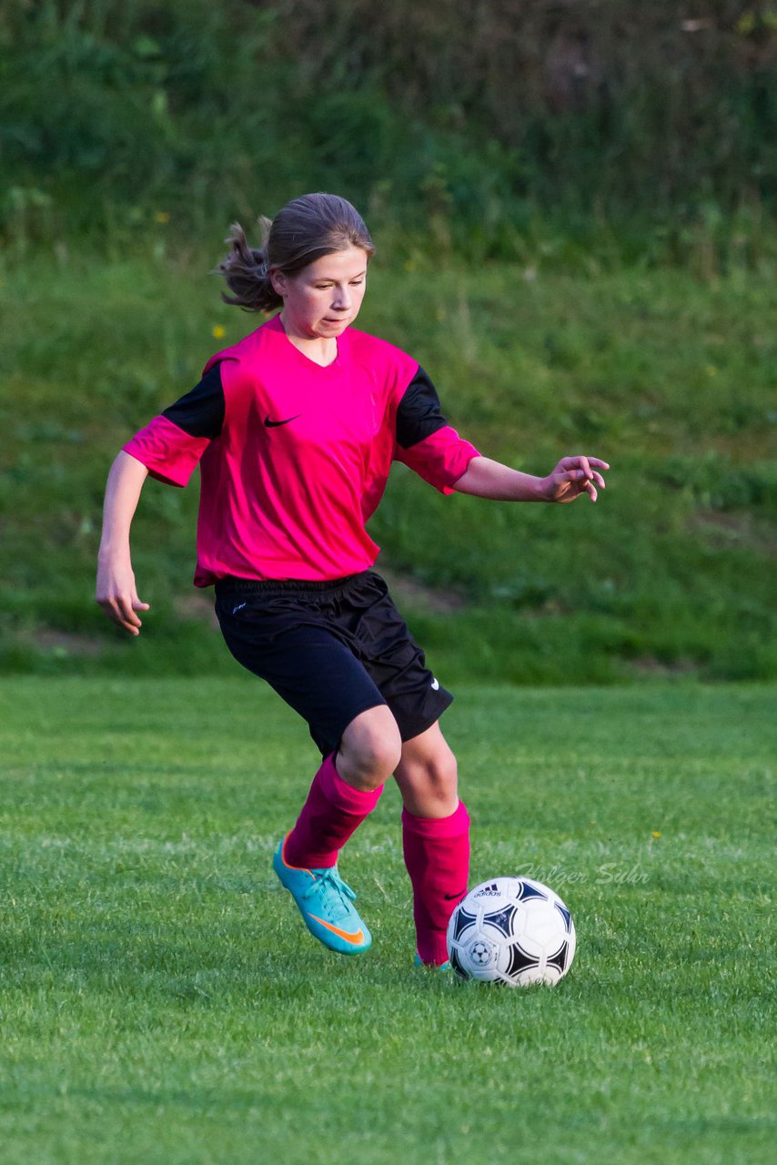 Bild 111 - B-Juniorinnen TSV Gnutz o.W. - SV Wahlstedt : Ergebnis: 1:1